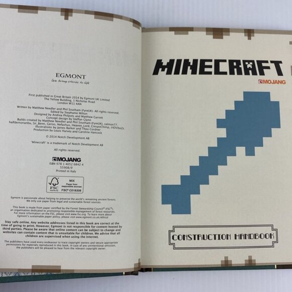 Minecraft Handbooks Hardcover Set of 3 Beginner's Construction Redstone - Picture 8 of 15